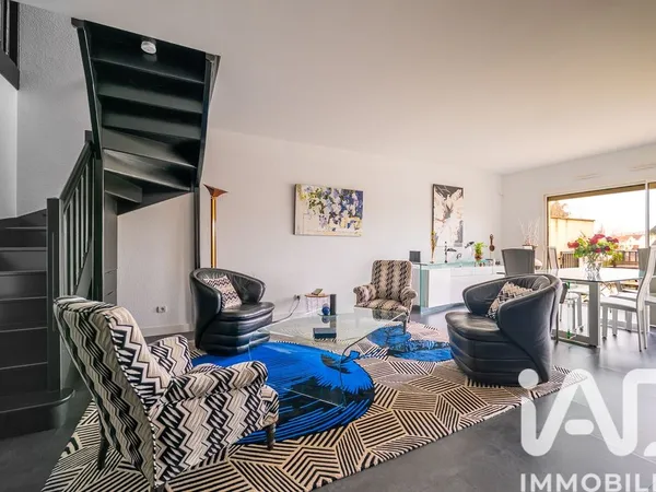 Maison 7 pièces 142 m²