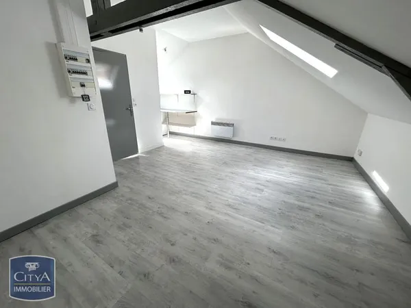 Studio 1 pièce 19 m²