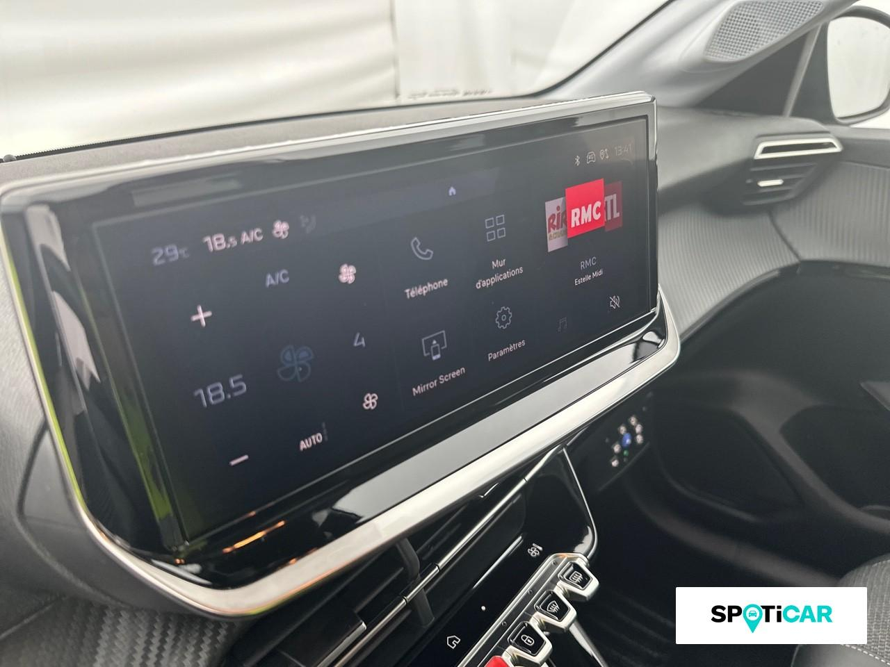 Peugeot 208 1.2 puretech 100ch s&s allure — photo 13