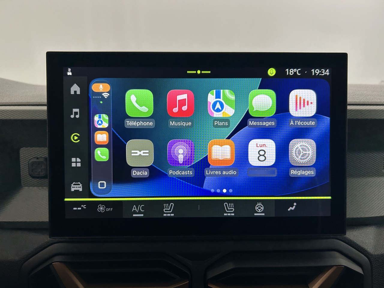 Dacia Duster — photo 24