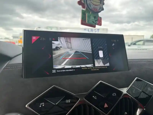 Ds Ds 3 puretech 130ch performance line automatique 7cv — photo 16