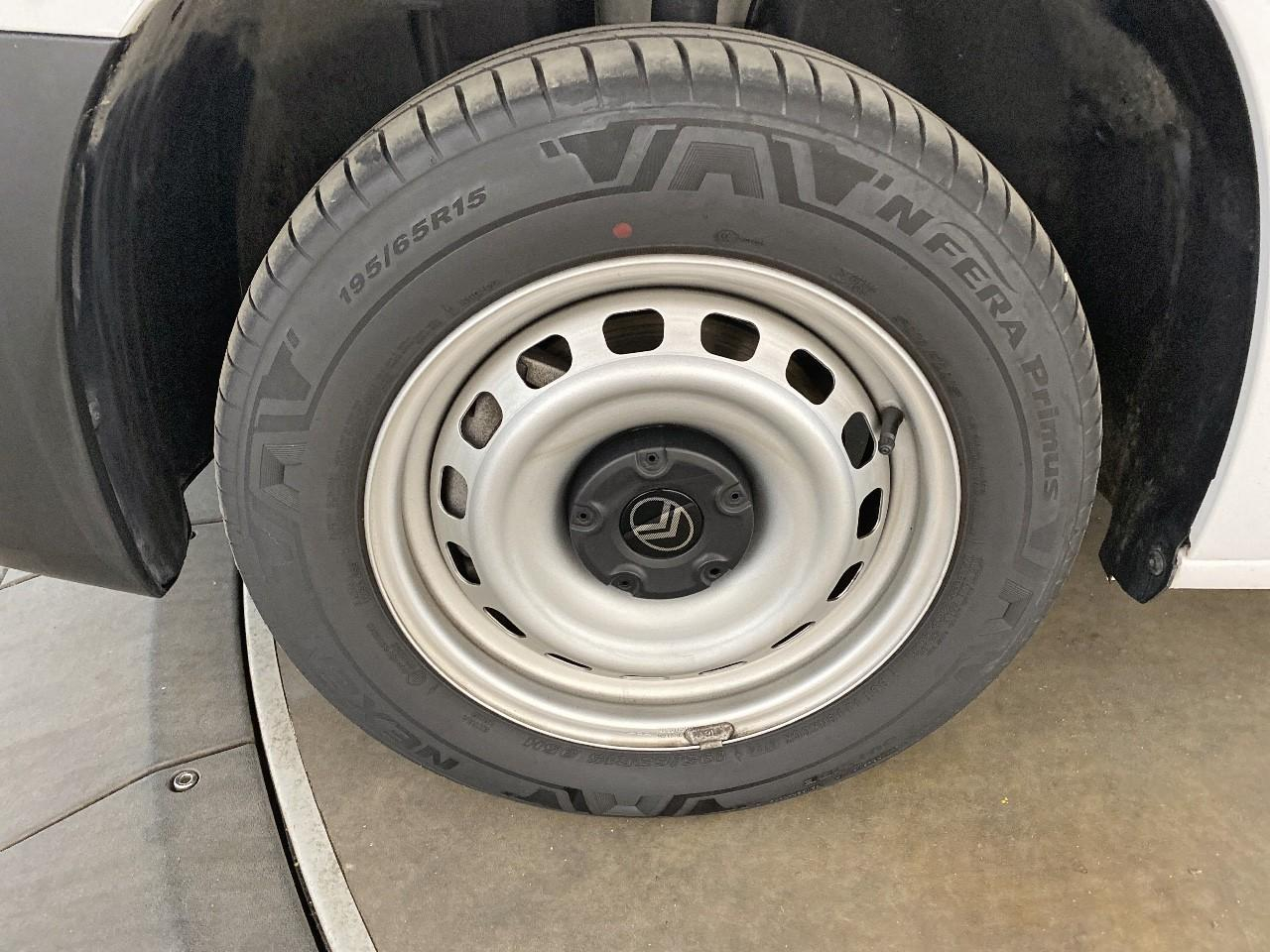 Citroën Berlingo van taille m 650kg bluehdi 100 s&s bvm6 — photo 11