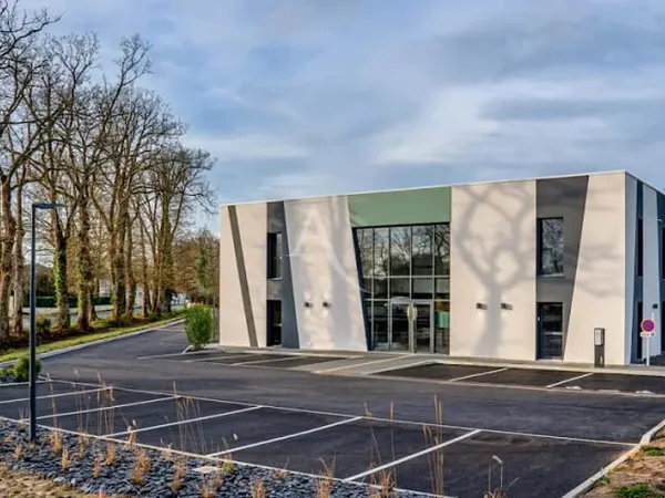 Local 469 m²