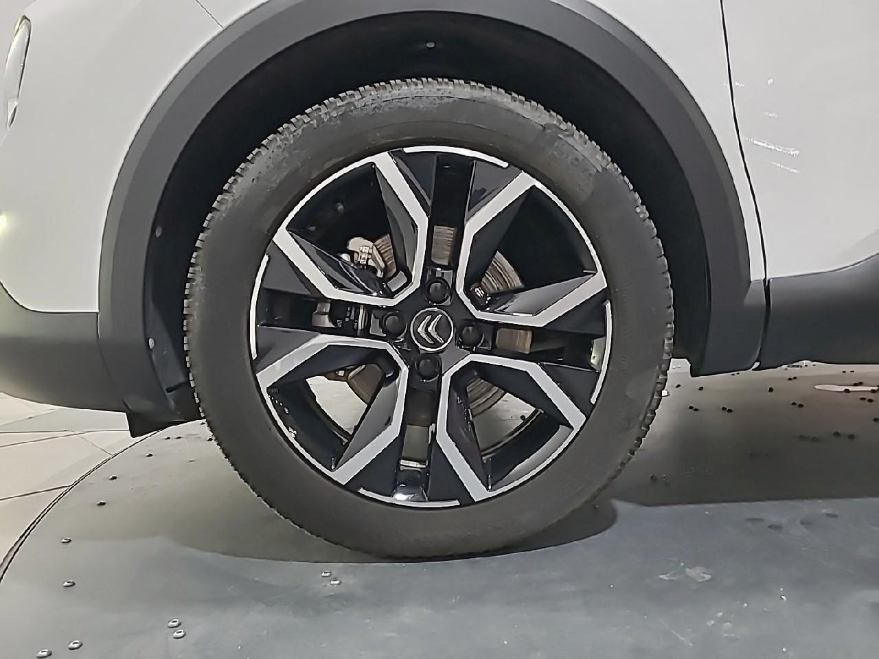 Citroën C4 e-c4 136 ch automatique feel pack — photo 16