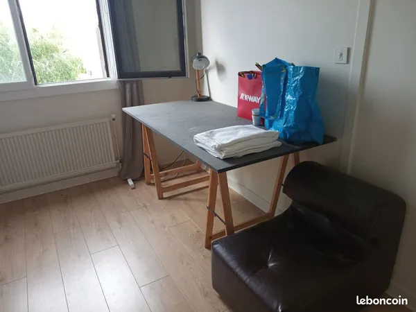 Location chambre chez l'habitant 350 euros