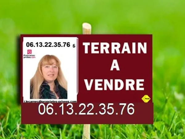 Le Faouët 56320 - Terrain constructible en centre ville en drapeau de 1.785 m2 au calme - Prix : 66.