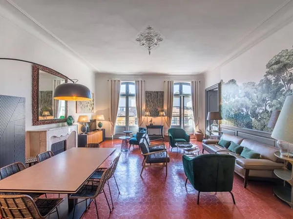 Appartement 6 pièces 137 m²