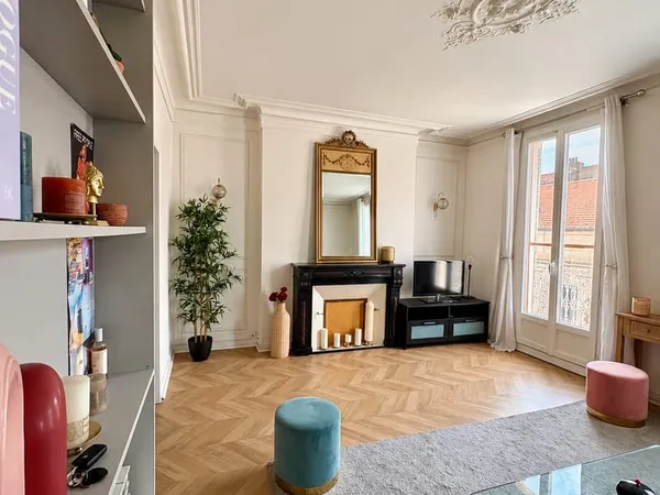 TOULON HAUTE-VILLE / LIBERTÉ - Appartement de caractère de 81 m² avec balcon