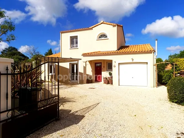 Maison 7 pièces 120 m²