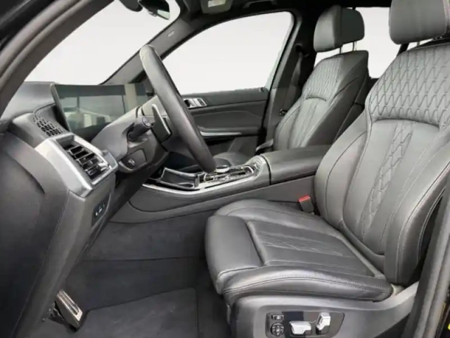 Bmw X5 xdrive50e 489ch m sport — photo 9