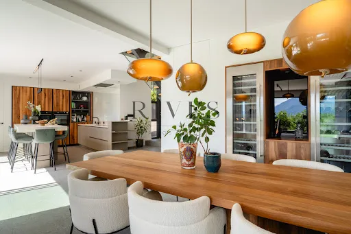 Maison 7 pièces 200 m²