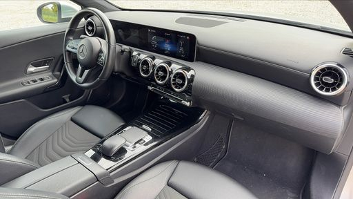 Mercedes Classe A 200 d 150 8G-DCT - Style Line – 2019 – 68092 km – Diesel – Boîte Automatique — photo 47
