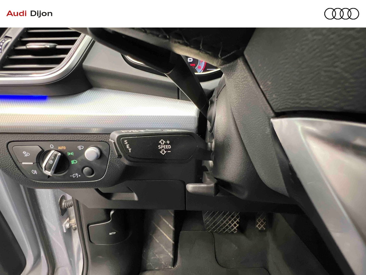 Audi Q5 50 TFSIe 299 S tronic 7 Quattro — photo 19