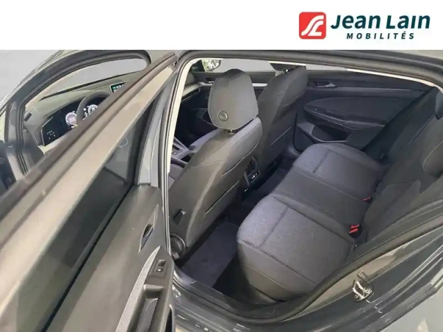 Volkswagen Golf 1.5 ehybrid 204 dsg6 — photo 35