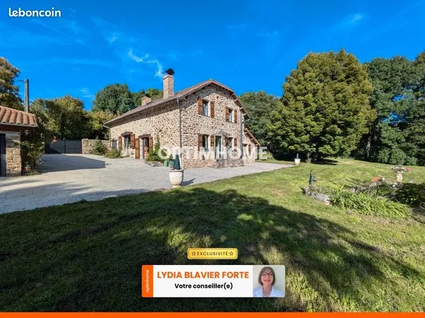 Maison de village 7 pièces 250 m²