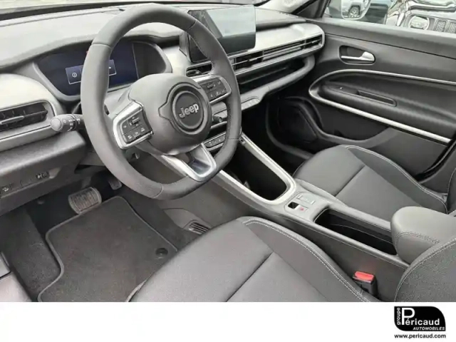 Jeep Avenger 1.2 turbo t3 110 ch e-hybrid bvr6 — photo 21