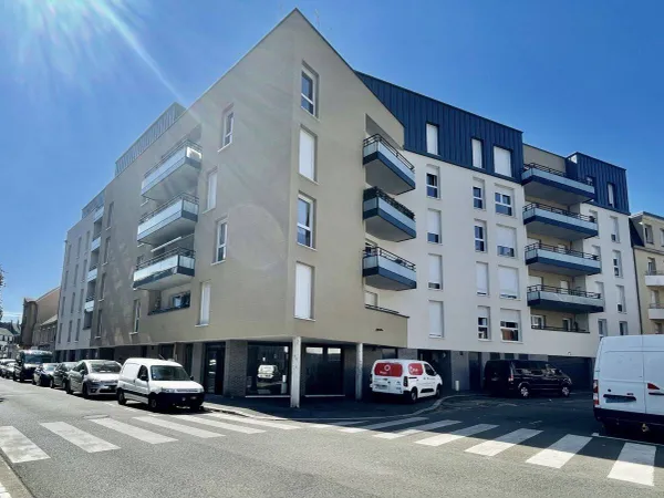 Local commercial 66 m²