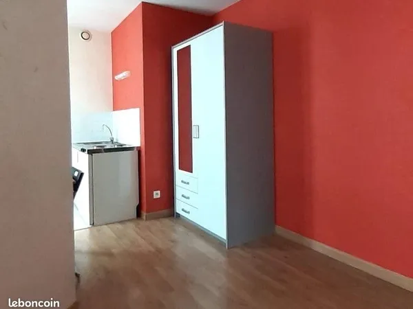 Studio 1 pièce 20 m²