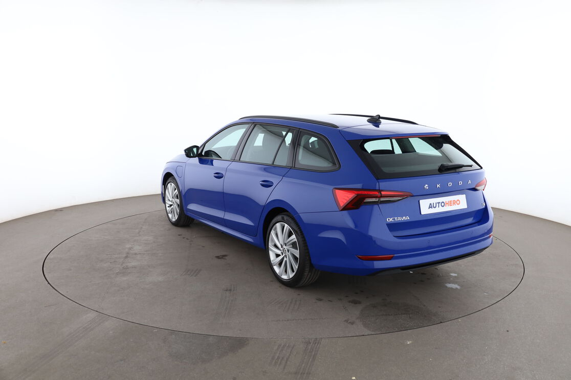 Skoda Octavia Combi 1.4 TSI PHEV iV Ambition DSG6e — photo 3