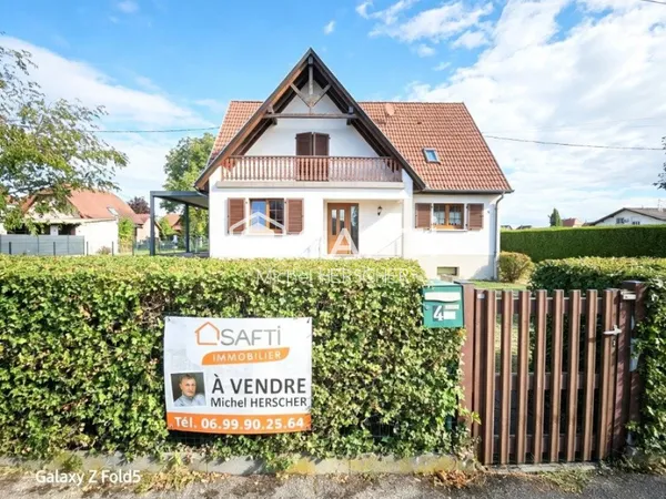 Maison familiale 5 pièces avec 876 m² de terrain, 4 chambres et belles possibilités d'aménagement