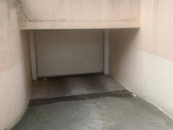 Parking 24 m²
