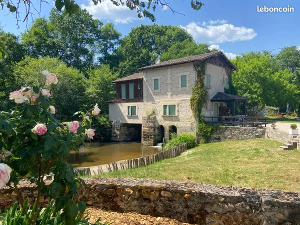Moulin 8 pièces 230 m²