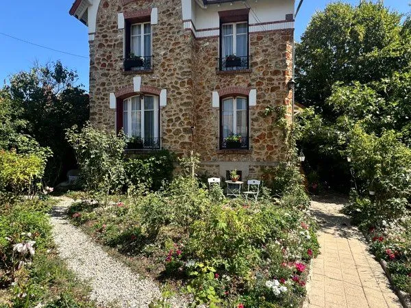 Maison meulière Quartier du Lac