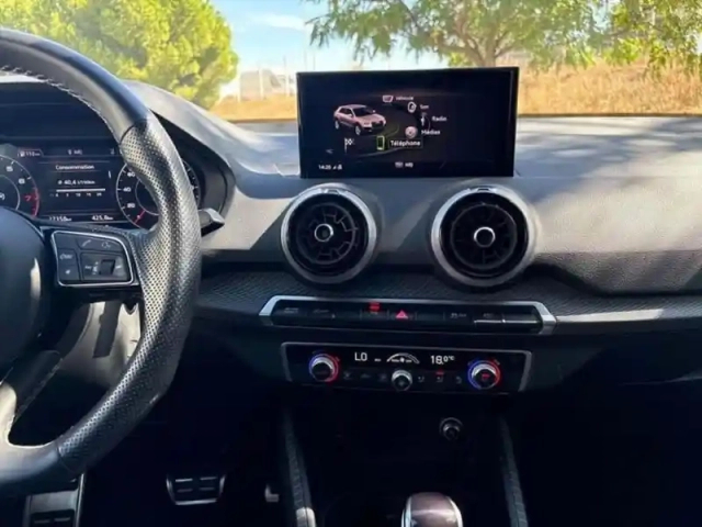 Audi Q2 35 tfsi 150 s tronic 7 s line plus — photo 10
