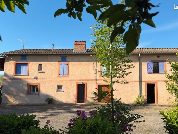 Propriété, corps de ferme, à voir