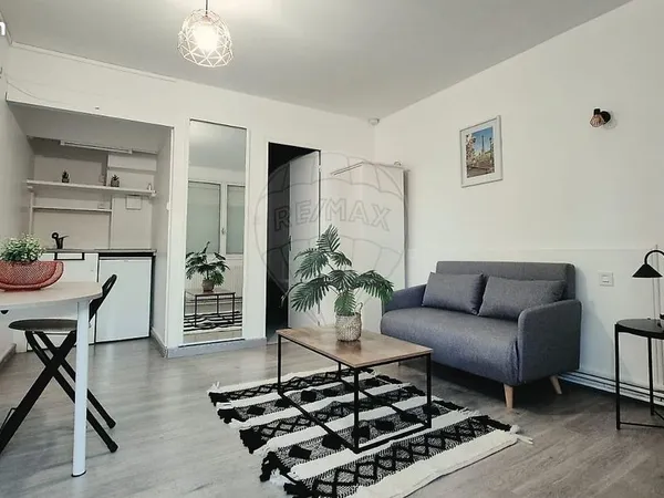 Studio 1 pièce 17 m²