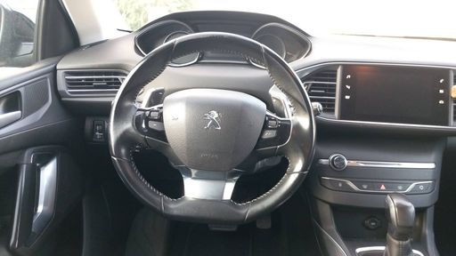 Peugeot 308 SW 1.5 BlueHDi 130 EAT6 - Active Business – 2019 – 172055 km – Diesel – Boîte Automatique — photo 33
