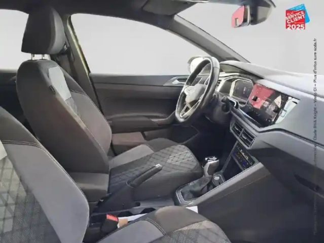 Volkswagen Taigo 1.5 tsi 150ch r-line dsg7 gps camera — photo 5