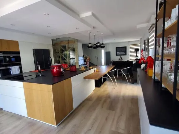Maison 5 pièces 150 m²