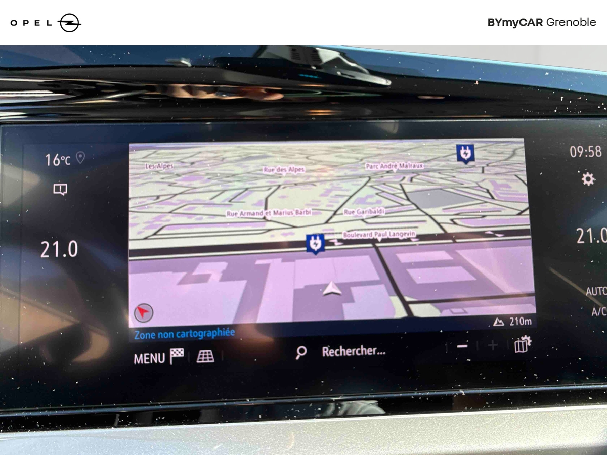Opel Grandland Hybrid 225 ch BVA8 — photo 15