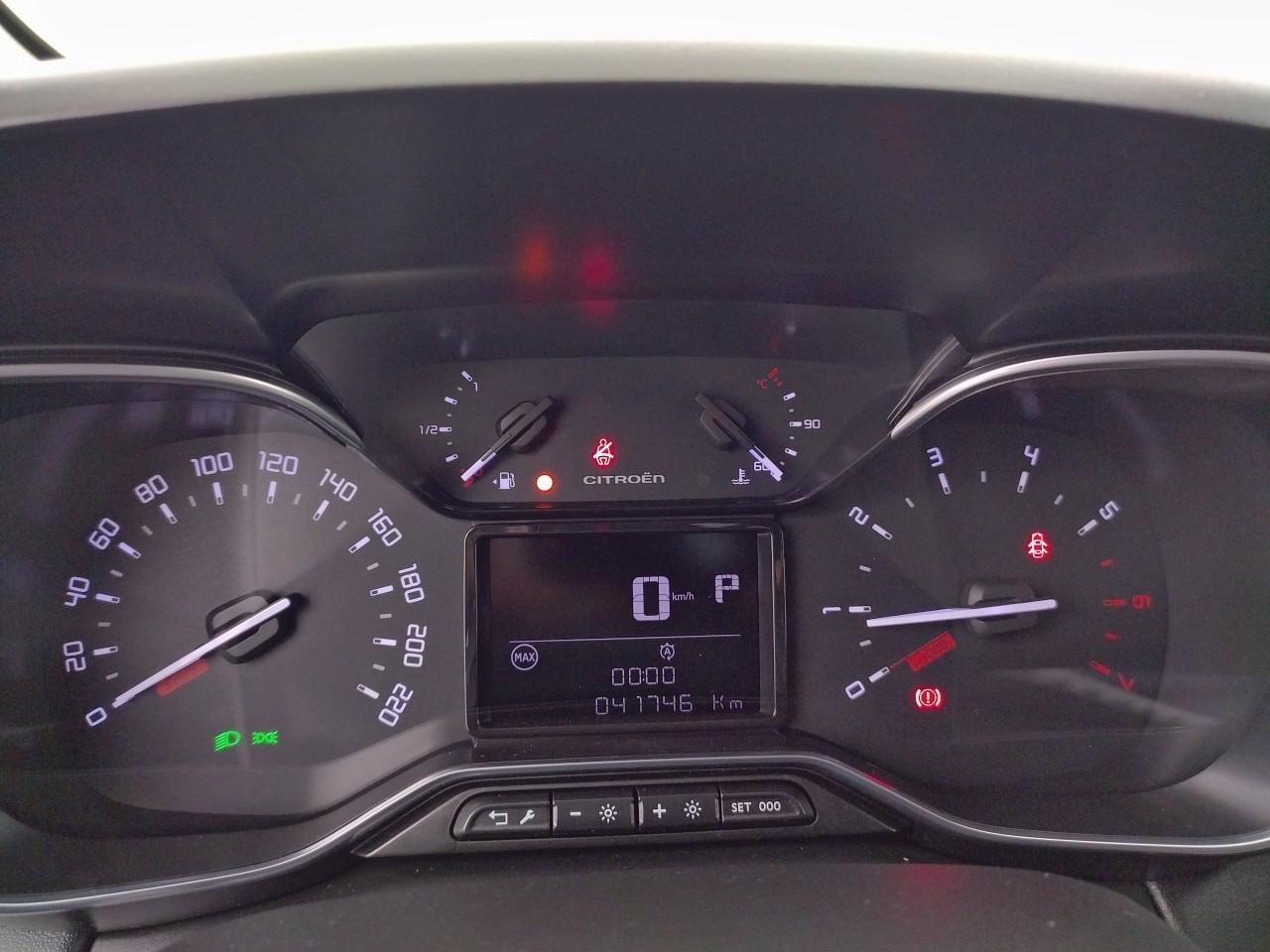 Citroën C3 Aircross bluehdi 120 s&s eat6 shine — photo 18