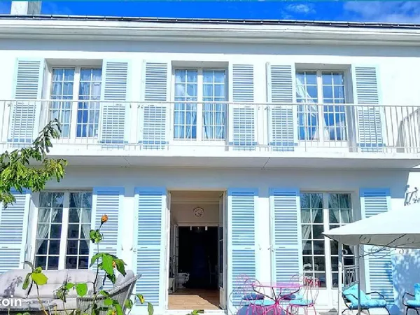 Montgeron - Maison d'architecte 200 m² - 5 chambres + bureau - Triple vitrage - Quartier La Forêt
