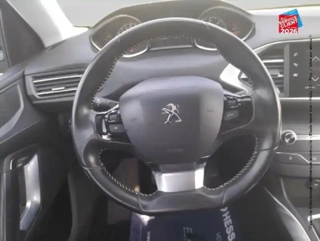 Peugeot 308 1.5 bluehdi 130ch s&amp;s allure — photo 12