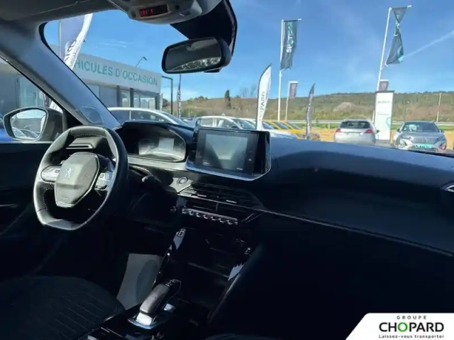 Peugeot 2008 electrique 136 ch — photo 109