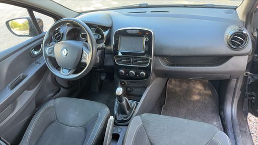 Renault Clio Estate 1.5 dCi 90 Energy - Business – 2016 – 137700 km – Diesel – Boîte Manuelle — photo 14
