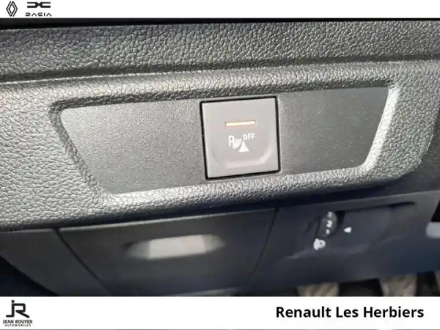 Dacia Sandero 1.0 tce 90ch expression — photo 14