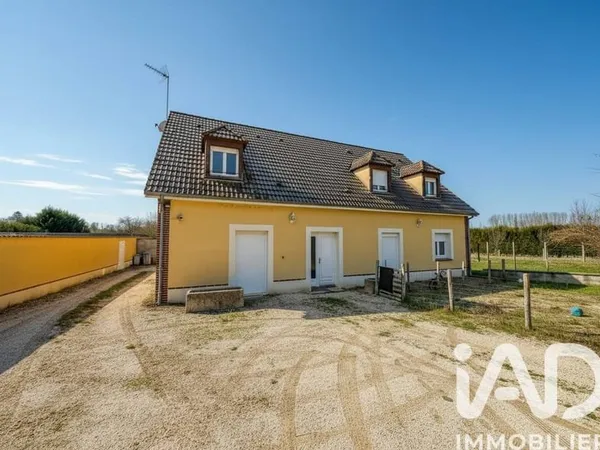Maison 8 pièces 212 m²