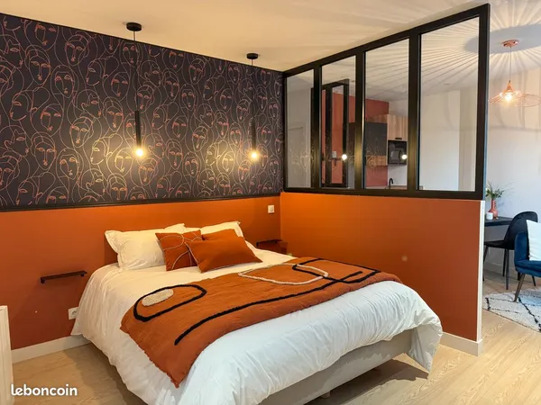Studio meublé haut de gamme 30 m² - Tout compris - Parking - Niort centre