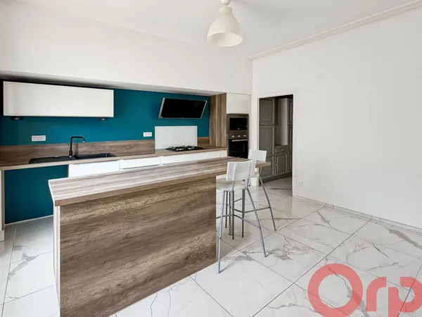 Maison 6 pièces 174 m²