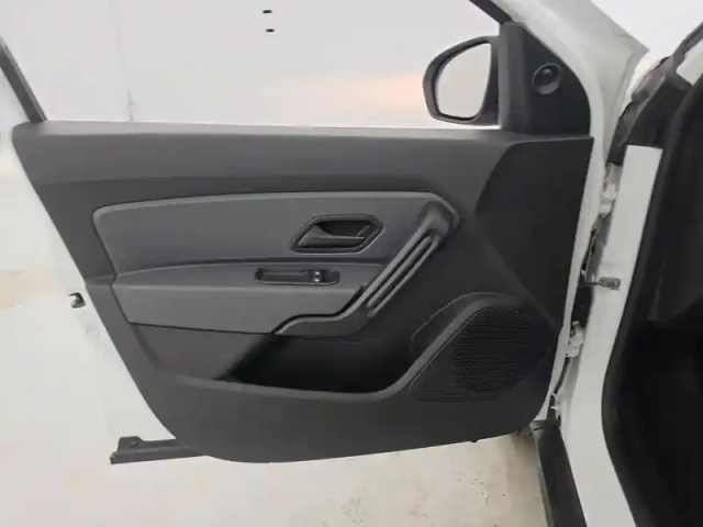 Dacia Duster eco-g 100 4x2 — photo 178