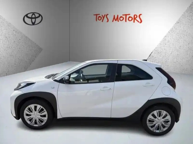 Toyota Aygo 1.0 vvt-i 72 dynamic — photo 2