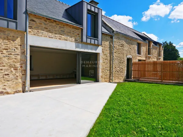 Ensemble immobilier de charme à Theix-Noyalo