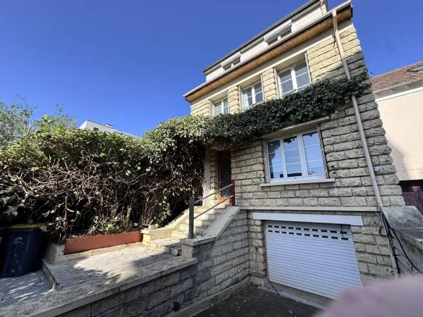 Maison 7 pièces 166 m²