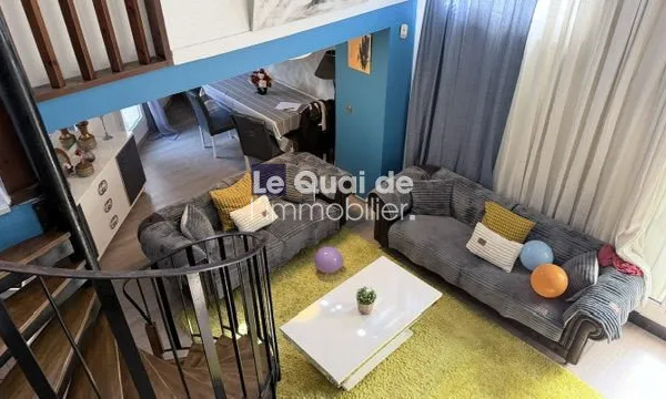 Duplex T4 aux airs de maison de 141m2