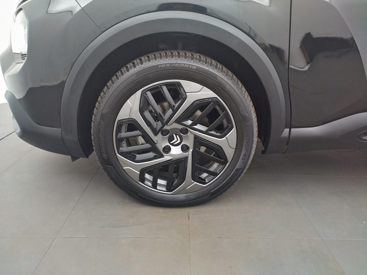 Citroën C4 hybride 136 e-dcs6 plus — photo 28