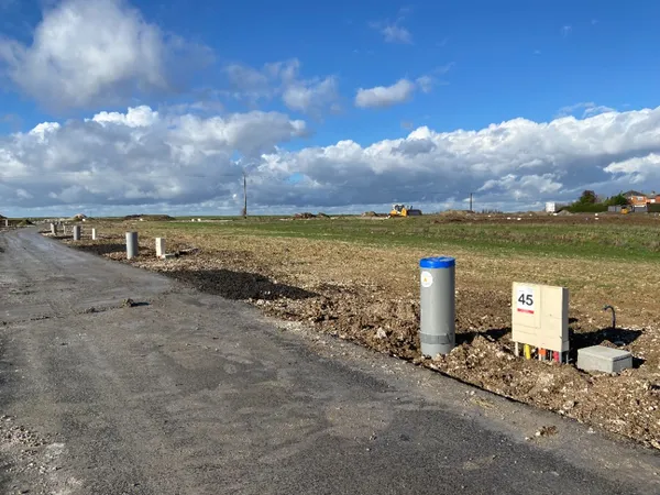 Terrain 483 m²